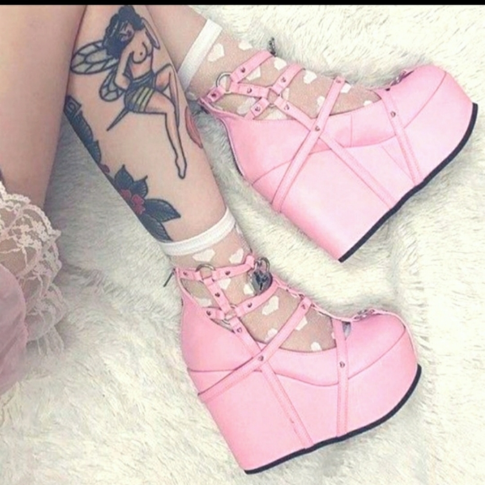 Demonia platform wedges